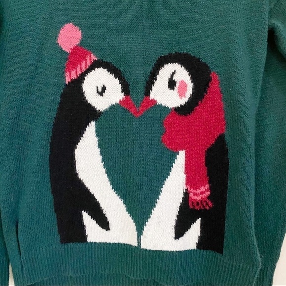 Hollister Penguin Green Holiday Christmas Sweater - Picture 4 of 7